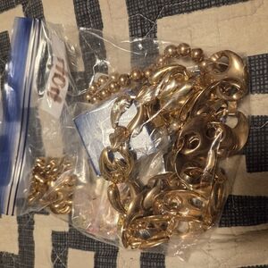 Gold-Tone Women's Accessory Set